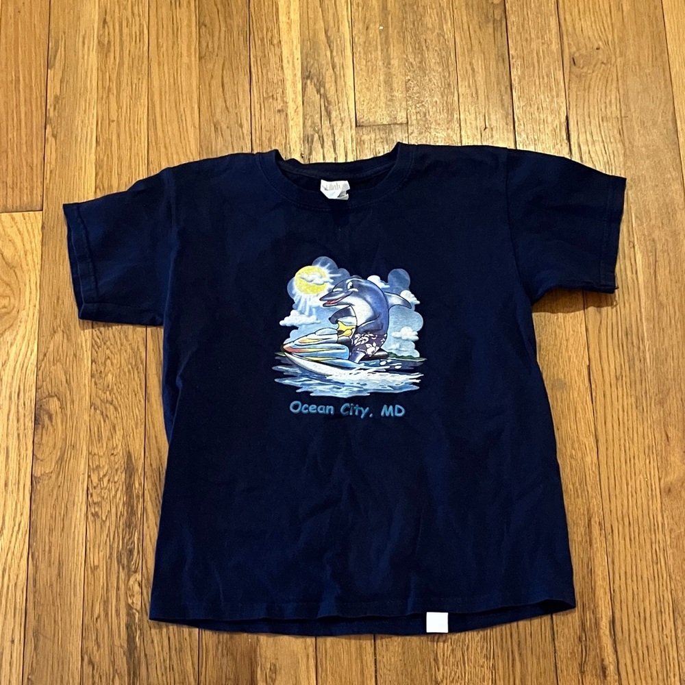 Gildan navy blue ocean city Maryland graphic tee shirts size small boys